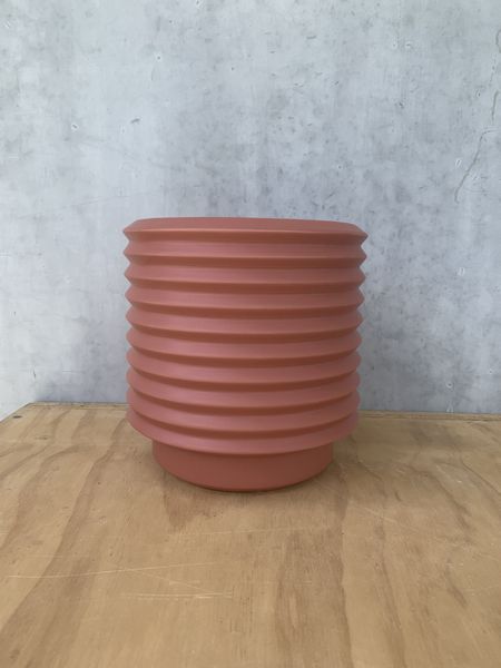 Berlin Planter - Medium